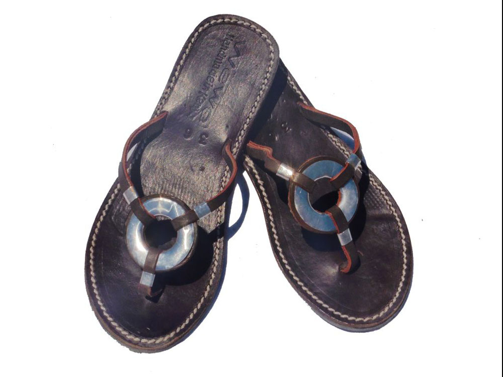 Sandal Oromo